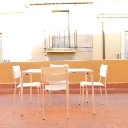 Tarragona Suites Mediona Ngoại thất bức ảnh
