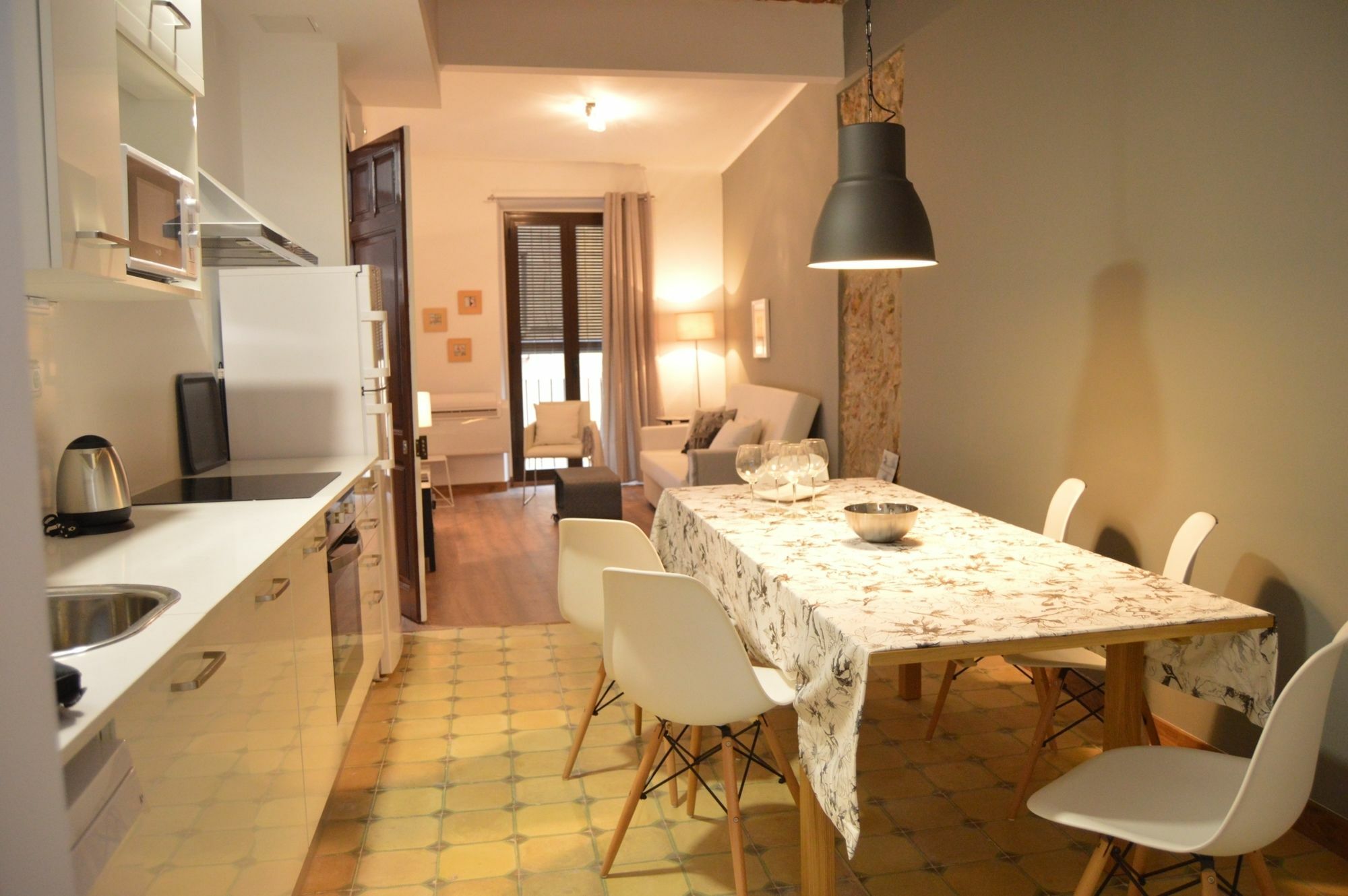 Tarragona Suites Mediona Ngoại thất bức ảnh