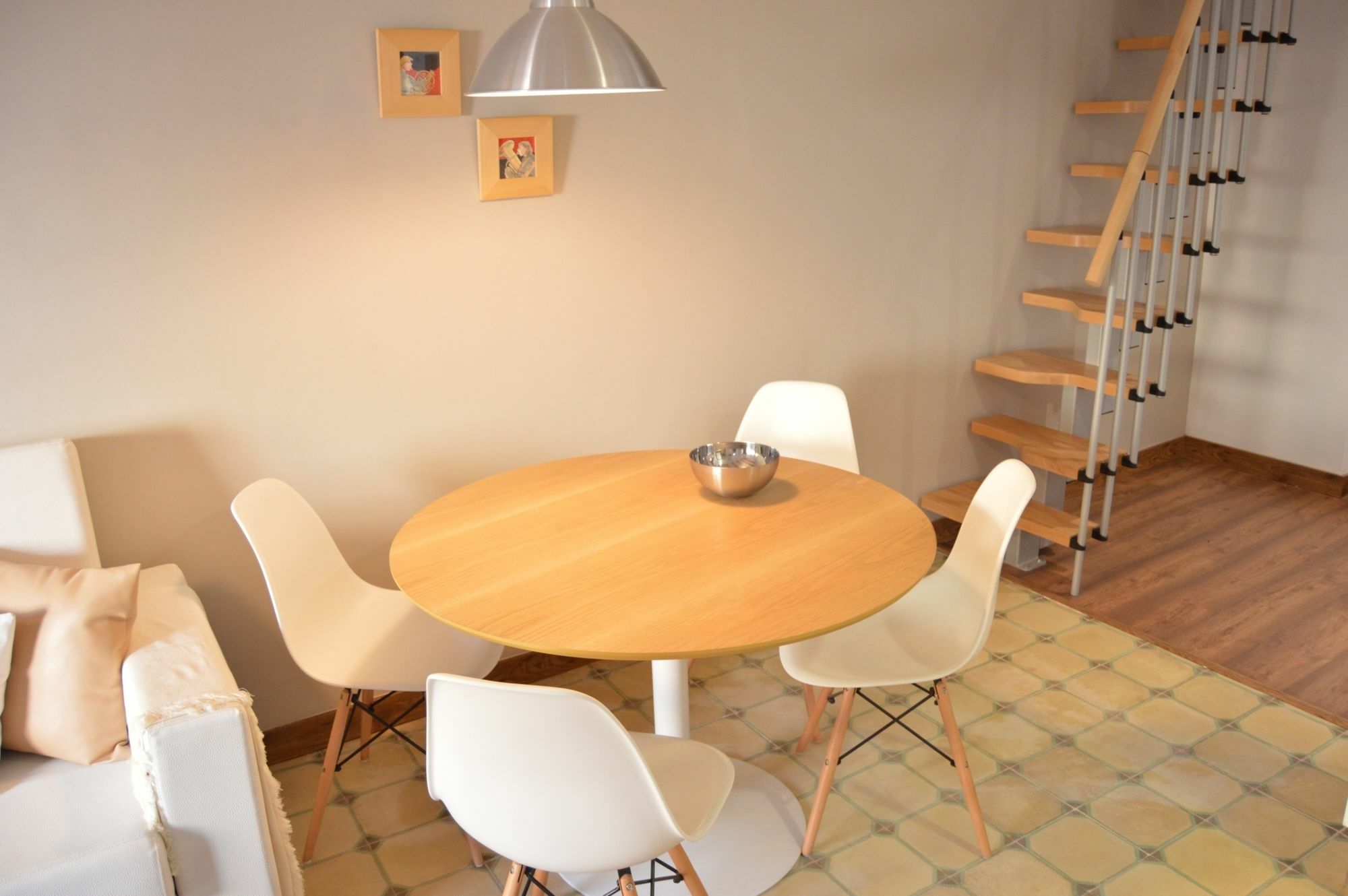 Tarragona Suites Mediona Ngoại thất bức ảnh